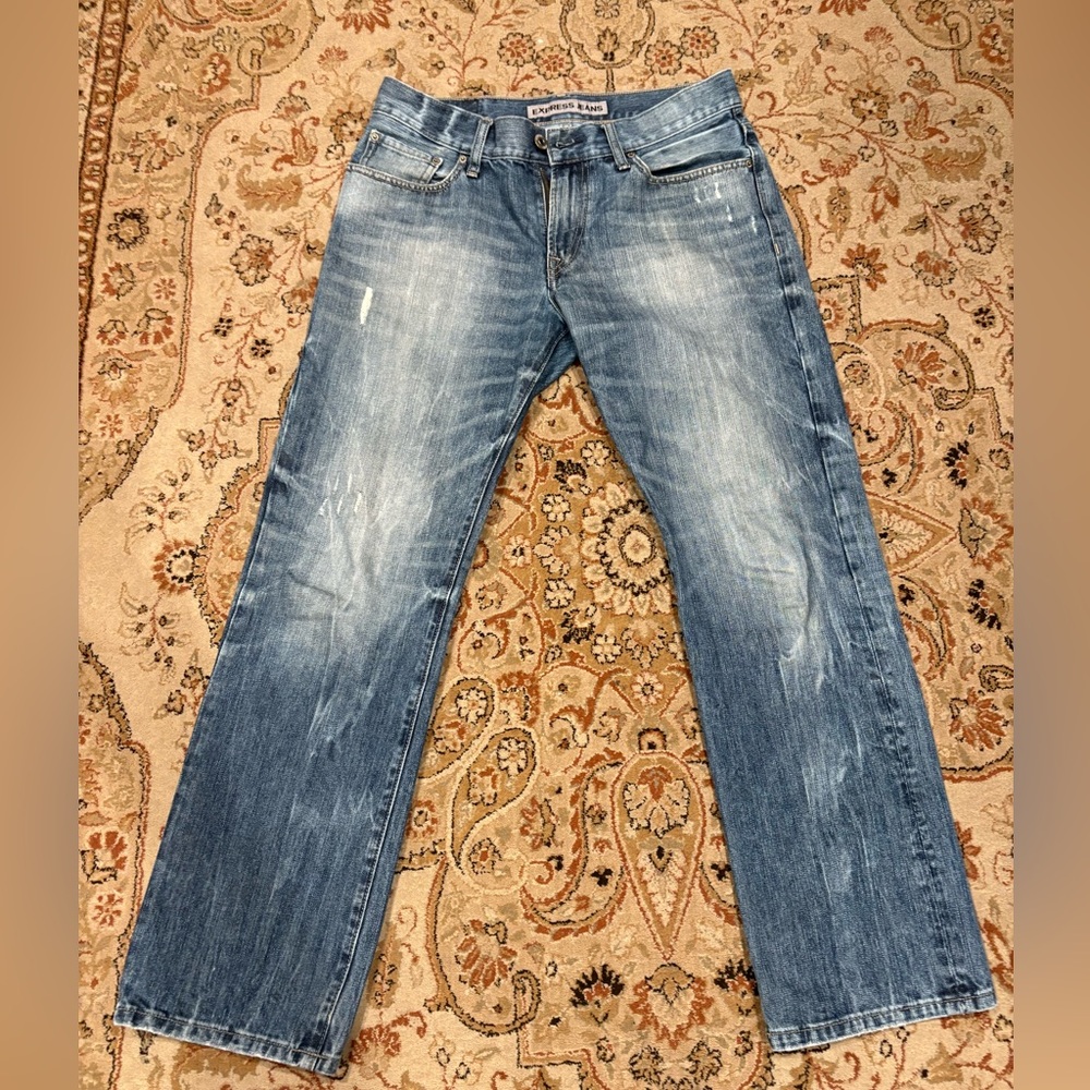Express Men’s Blue Jeans Kingston Classic Fit waist 32 Length 32